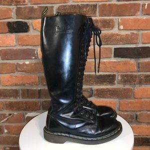 Dr. Martens Tall 20 Eye Combat Boots US 7